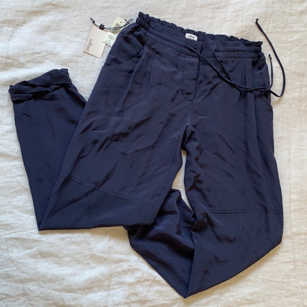 🖤 New Aritzia washed silk Wilfred pants size 2